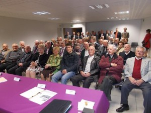 Au centre et 1er plan, Paul Larant, le plus jeune des anciens élèves du collège Rollinat.