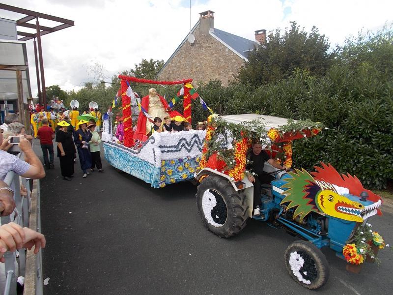 Beaucoup de monde pour le festival du 15 août à SaintBenoîtduSault