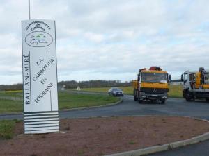 Très haut débit et fibre optique pour l’un des derniers nés des parcs d’activités de Tour(s)plus : Carrefour en Touraine à Ballan-Miré.