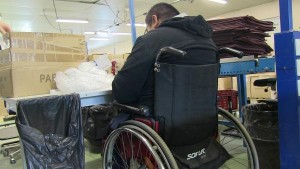 Parmi les activités de l’Esat de Tours Nord, le câblage électrique et électronique, les espaces verts, le conditionnement, mise sous film thermorétractable, etc. (Photo NR).