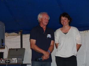 Juliette Petres, ici avec Yves Damon, président du club de voile Joué-Ballan.