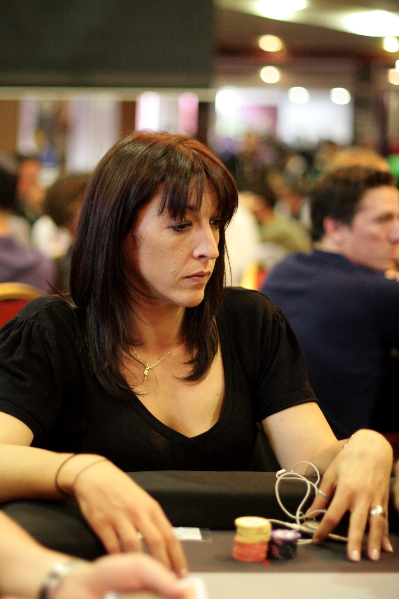Marie Loyher au Winamax Poker Open de Dublin (Photo Ronan Bouillot)