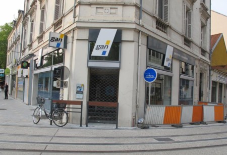A l'angle de la rue Charles-Gilles et de l'avenue de Grammont, le Sitcat va débourser 453.000 € pour acquérir... 17 m2.