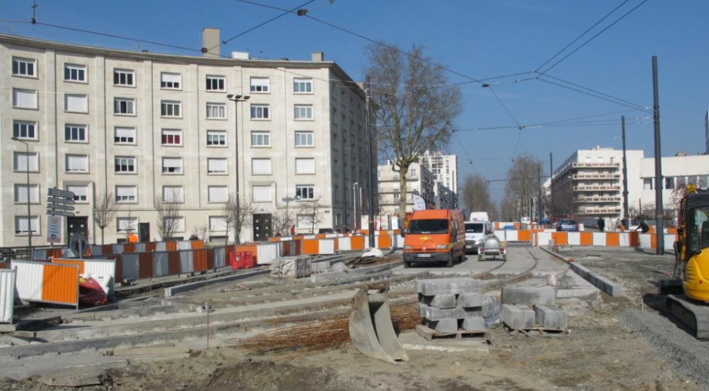 Au carrefour de Verdun, des aménagements ont été réalisés en vue d'une possible interconnexion avec une deuxième ligne de tramway.