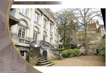 L'Hôtel Raimbault est situé dans le Vieux-Tours.