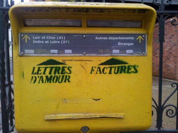 Une boîte aux lettres originale... Une boîte aux lettres originale...