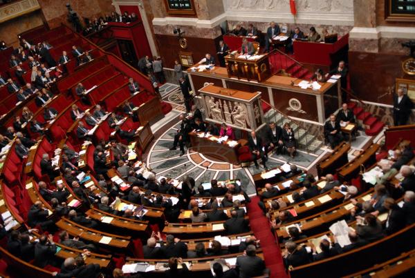 Au lendemain du 17 juin, 313 socialistes ou apprentés siègent à l'Assemblée.