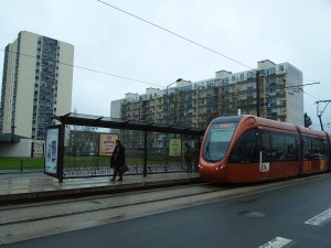 Le visage du quartier a beaucoup changé. Depuis peu, le tram le relie au centre-ville.
