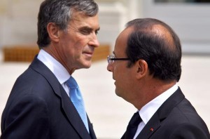 François Hollande a annoncé une série de mesures pour moraliser la vie politique après les aveux de son ministre du Budget. (AFP)