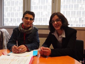 Isabelle Larroque (à gauche), directrice du SPIP de Tours, et Vanessa Fouillet (à droite), conseillère d'insertion et de probation. (Photo Chloé Bossard)