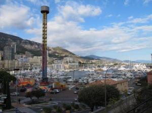 La tour Jan Koller : grande, moche, qui gâche